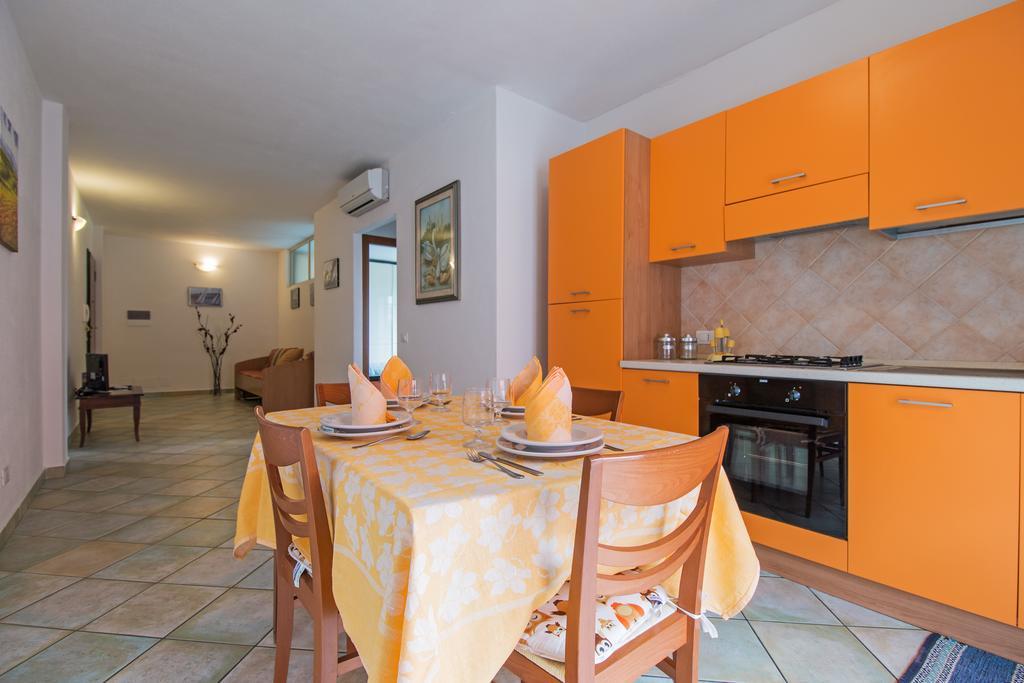 Residenza Maria Antonia - Private Apartment Orosei Dış mekan fotoğraf